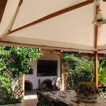 Villa Regina B&B Nettuno Kültér fotó