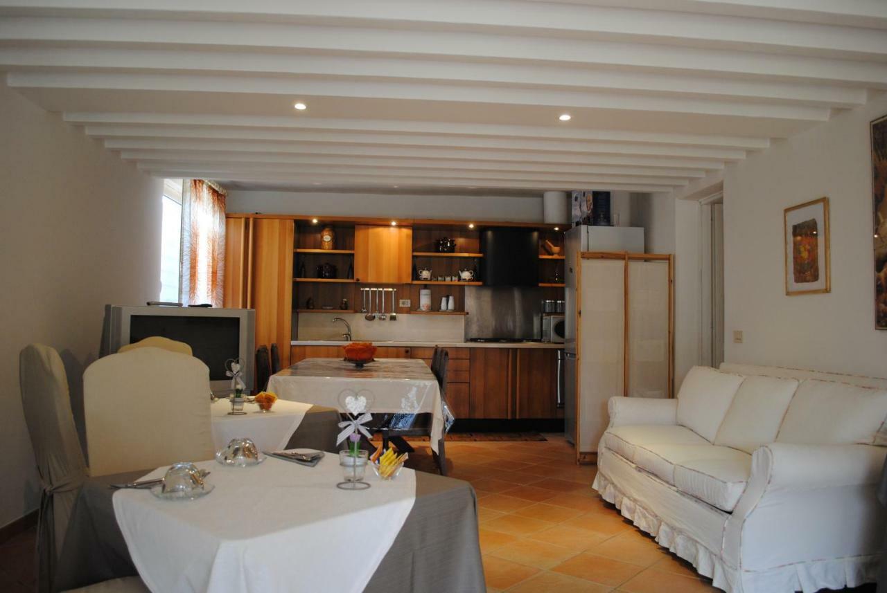 Villa Regina B&B Nettuno Kültér fotó