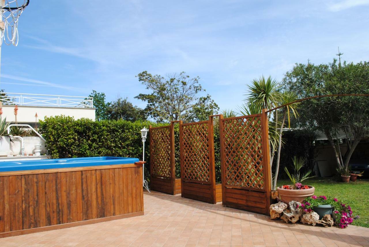 Villa Regina B&B Nettuno Kültér fotó